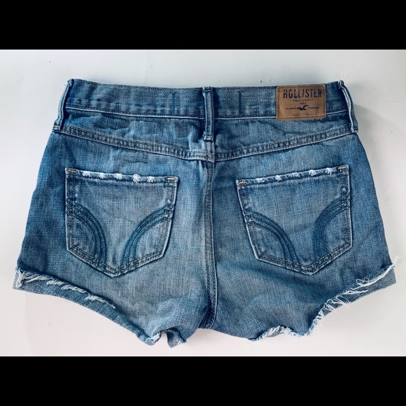 🚩Hollister Shorts Denim Sz 28 Blue Distressed - Picture 2 of 5